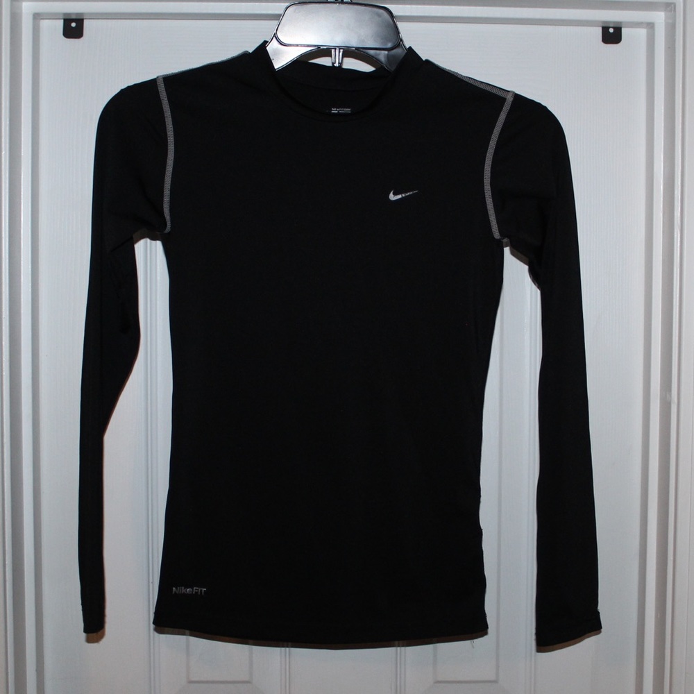 boys nike tee